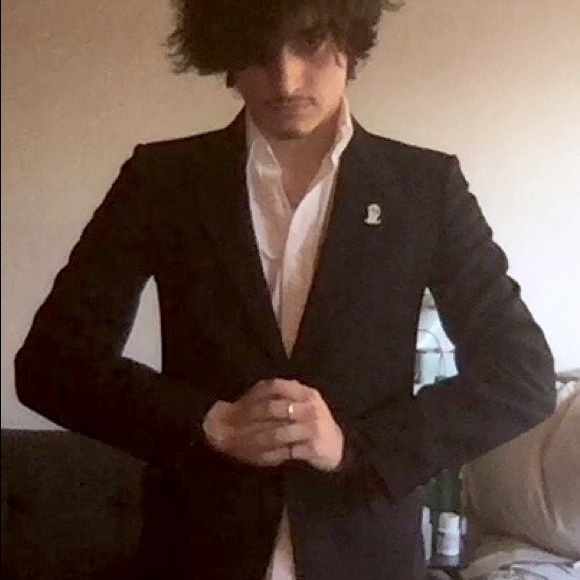 Meet your Posher, Fernando - Picture 11 of 12